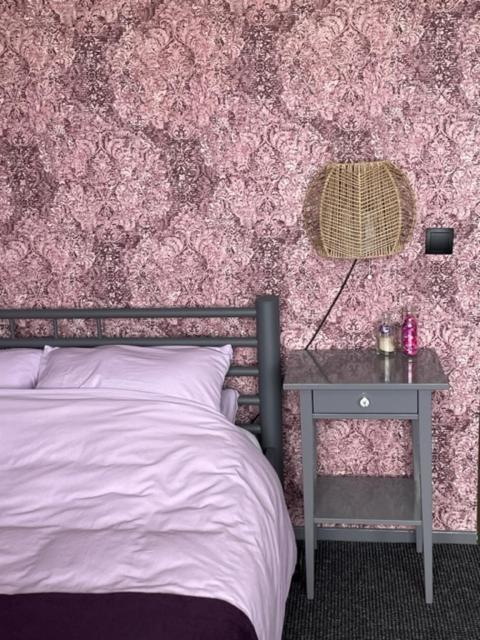 Bed And Breakfast Devijfbees Barendrecht Dış mekan fotoğraf