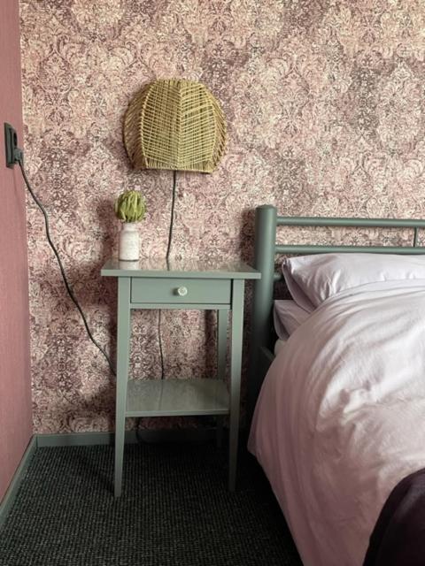 Bed And Breakfast Devijfbees Barendrecht Dış mekan fotoğraf