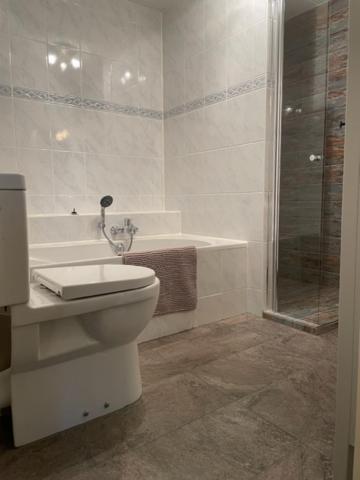 Bed And Breakfast Devijfbees Barendrecht Dış mekan fotoğraf